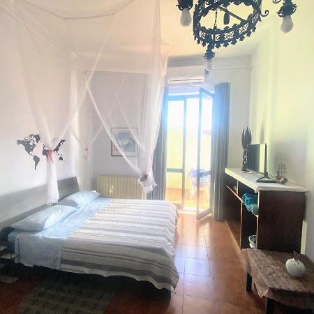 Teocle Beach Rooms Giardini-Naxos Zewnętrze zdjęcie