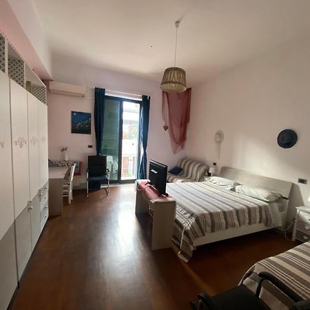 Teocle Beach Rooms Giardini-Naxos Zewnętrze zdjęcie
