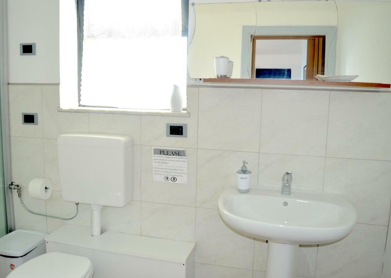 Teocle Beach Rooms Giardini-Naxos Zewnętrze zdjęcie